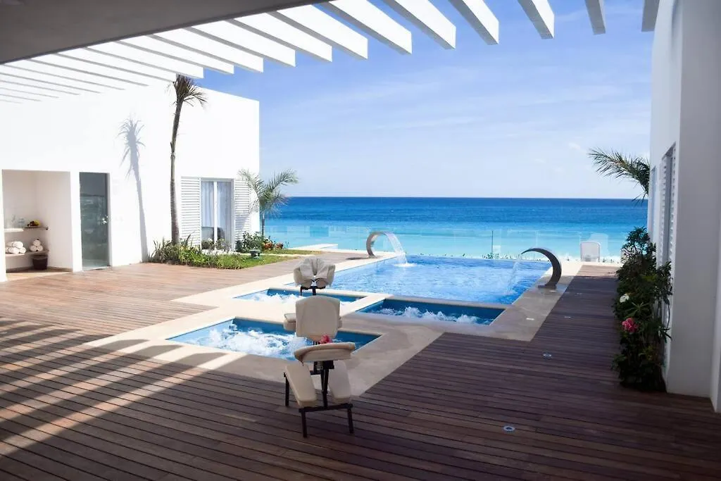 Apartament Estudio 2A Sobre La Playa, Piscina, Gimnasio, Excelente Opcion Cancún
